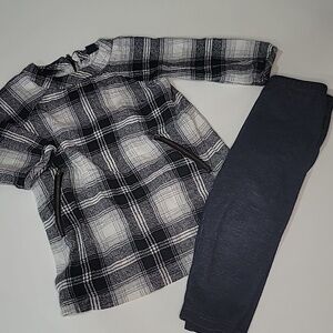 5/$30 GAP Plaid Lined Tunic + Jeggings